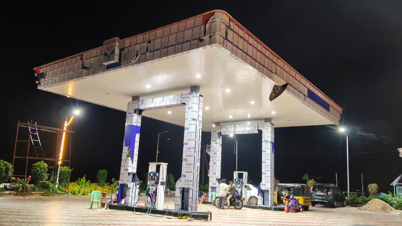 Ceiling Panels application at a fuel station
